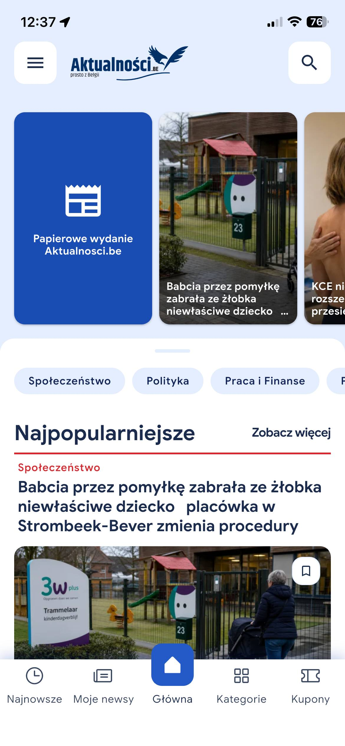 Aplikacja mobilna Aktualności.be — ekran główny z wiadomościami z Belgii